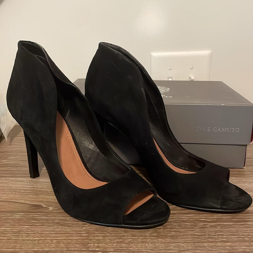 Vince Camuto Karolynn Heels Size 10M Black Suede Open Toe Tall Back - Picture 6 of 13